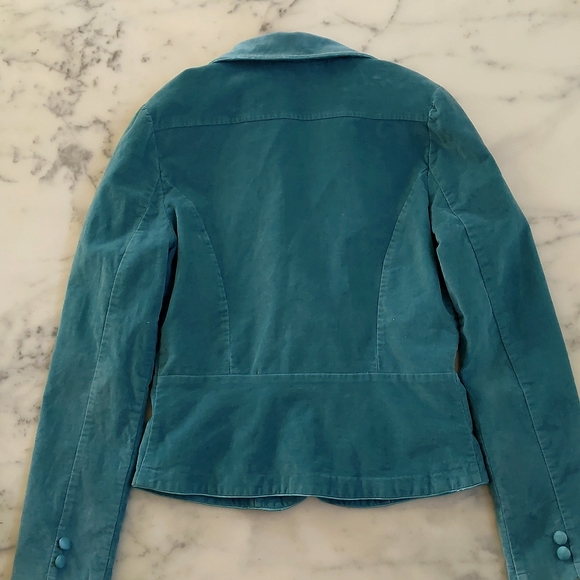 Cell Cotton/Spandex Fully lined corduroy green blazer with front design. - Picture 6 of 6